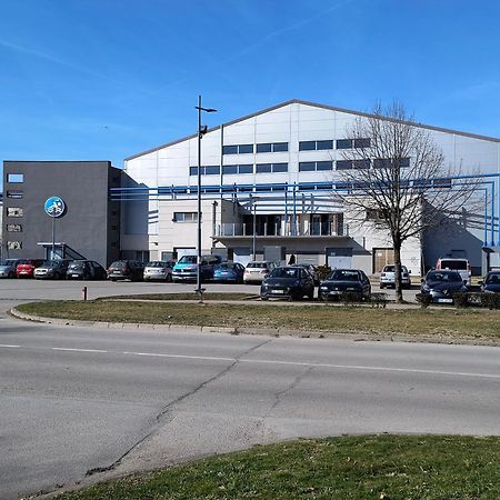 Das Apartman Subotica Luaran gambar