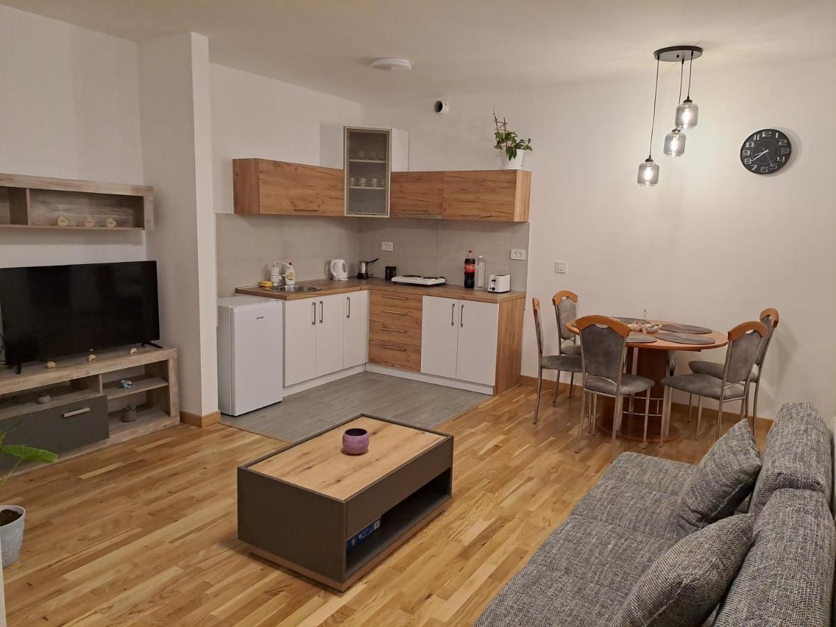 Das Apartman Subotica Luaran gambar